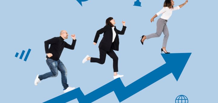 business-people-rushing-towards-success